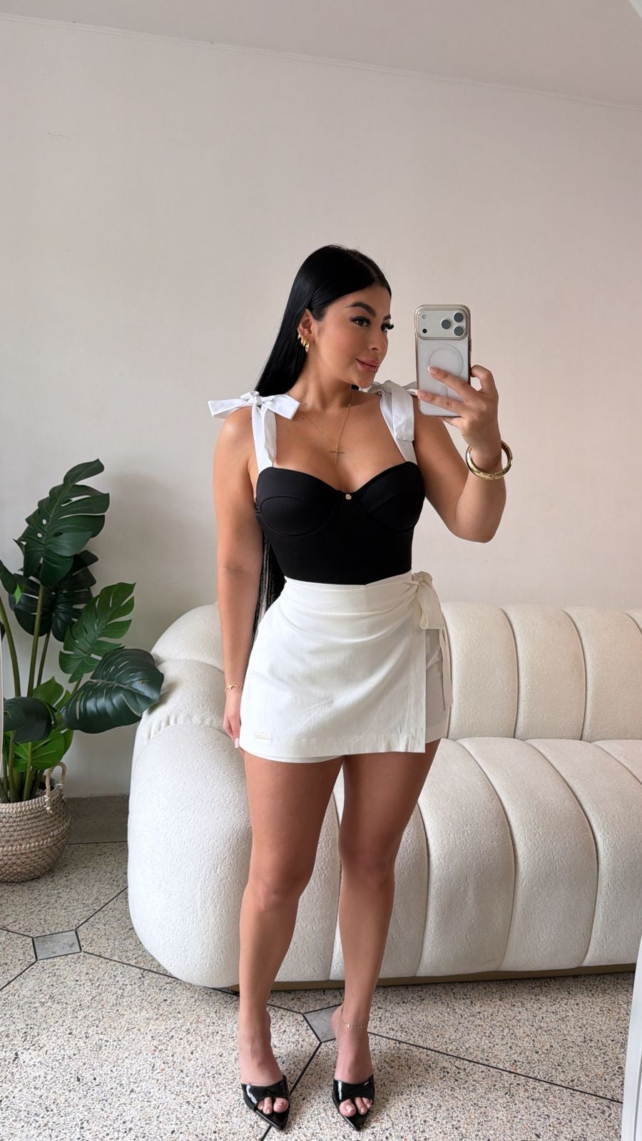 FALDA SHORT LINO